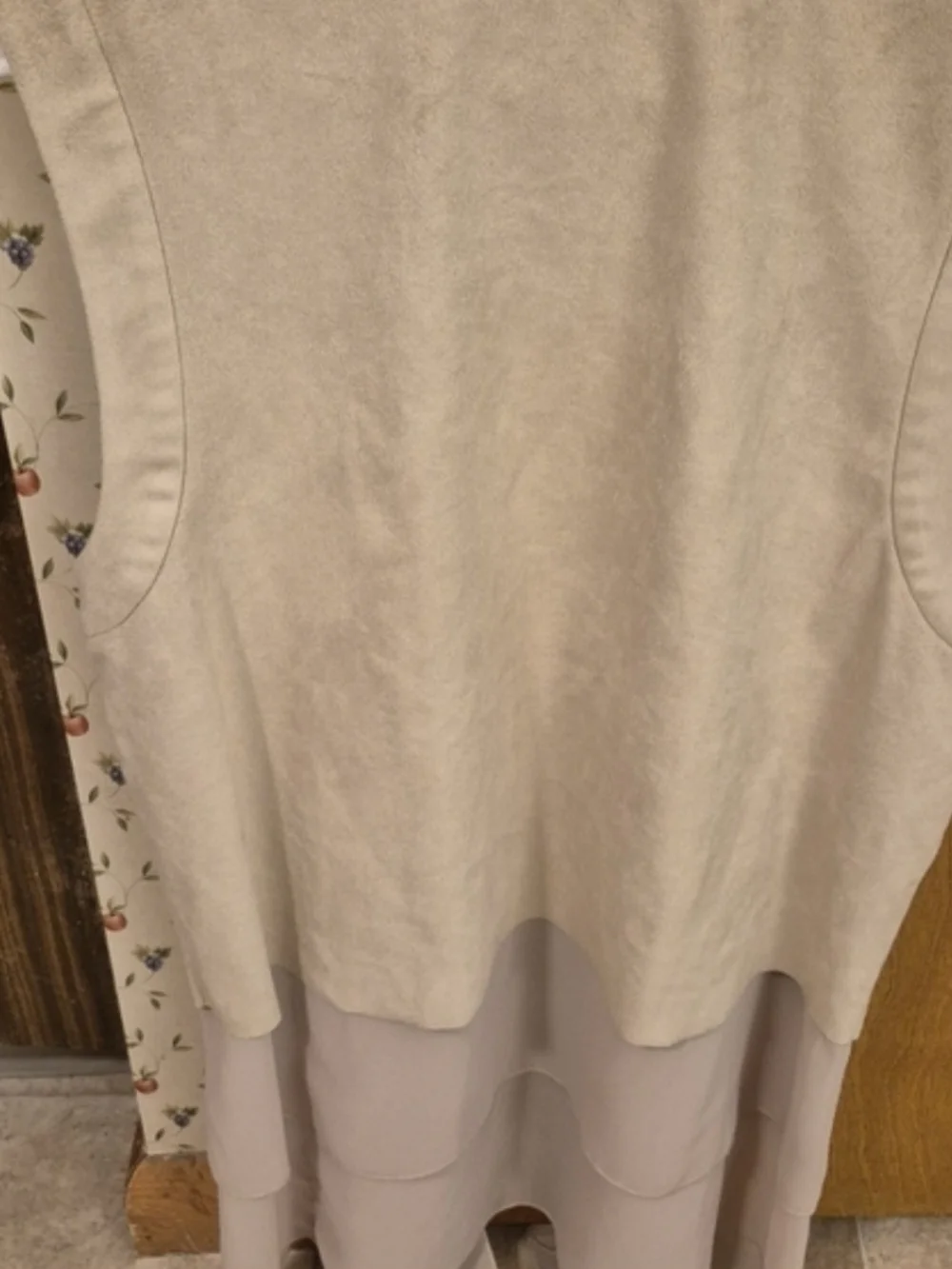 LARGE..BRAND NEW W/O TAGS..Vakko for I·N·C Draped Vests in Blush Pink and Cream - Picture 11 of 11